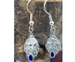 Oorbellen new zilver met pentagram en lapis lazuli steentje