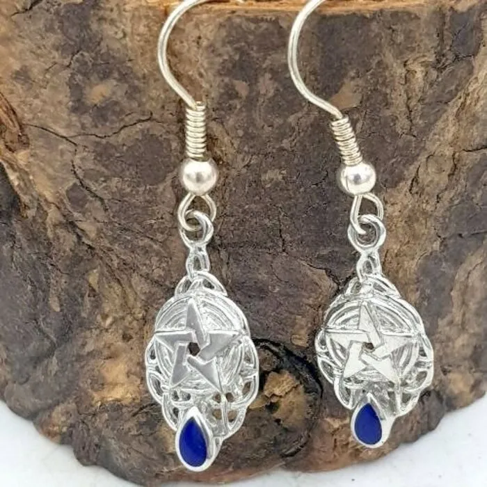 Oorbellen new zilver met pentagram en lapis lazuli steentje