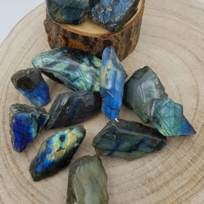 Labradoriet Half Ruw - Half Gepolijst 30 - 40 gram