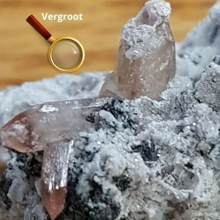 Topaascluster in Matrix uit San Luis Potosi, Mexico