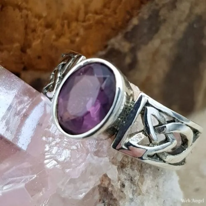 Ring Amethist Triquetra - Sterling zilver - Maat 7,5