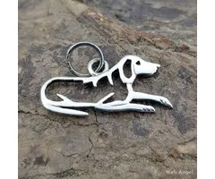 Hondje zilver liggend