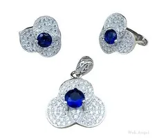 Setje oorbel en hanger blue flower