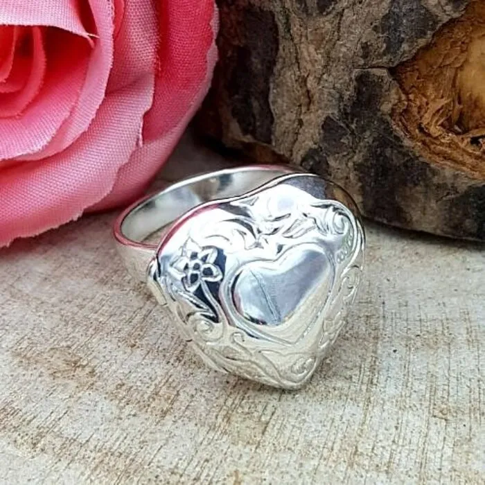 Ring met hart medaillon zilver - Maat 7