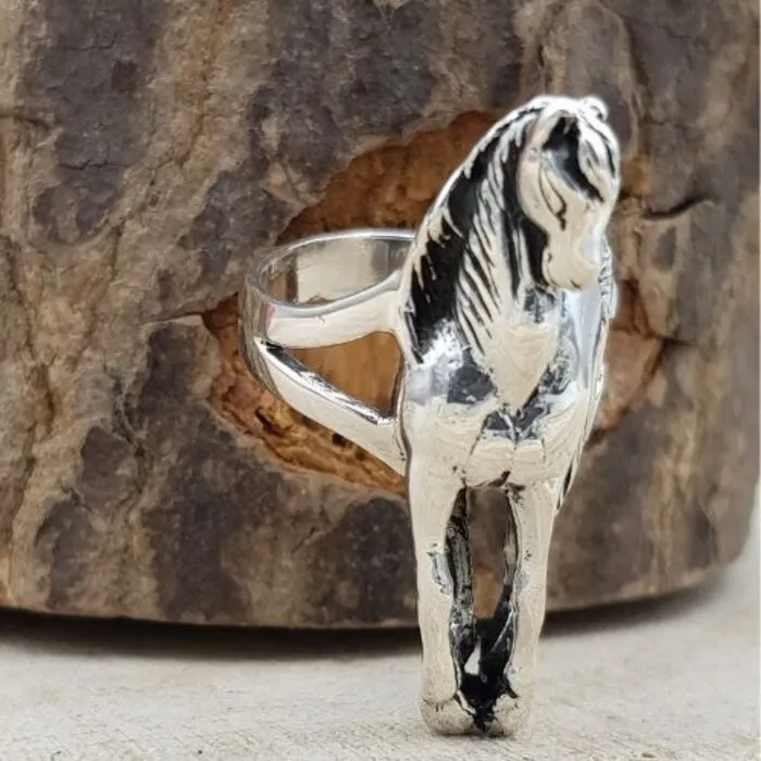 Ring met paard zilver