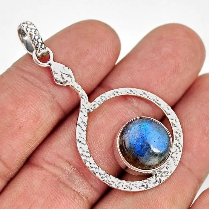 Zilveren hanger slang met Labradoriet