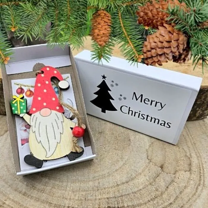 Wensdoosje Christmas met Houten Kabouter Hanger