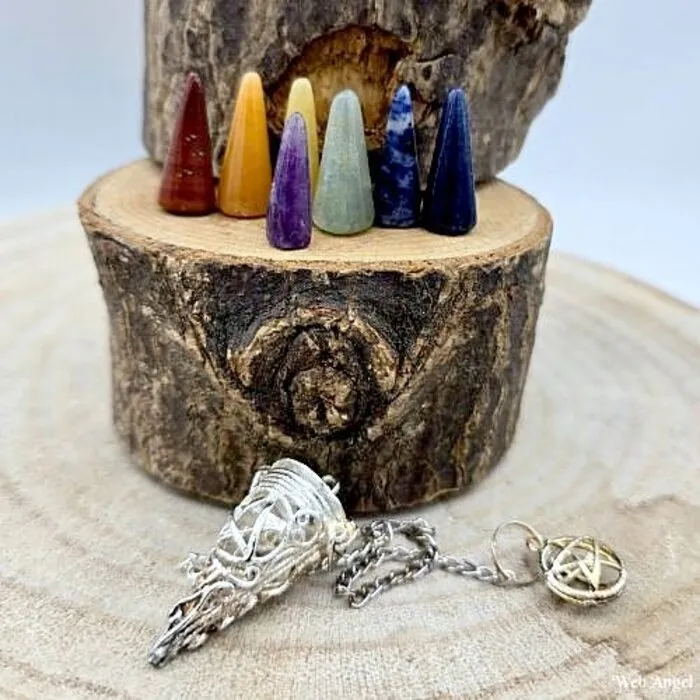 Pendel Pentagram met 7 chakra edelstenen