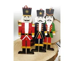 Hanger Notenkraker 22 cm