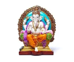 Ganesha op troon