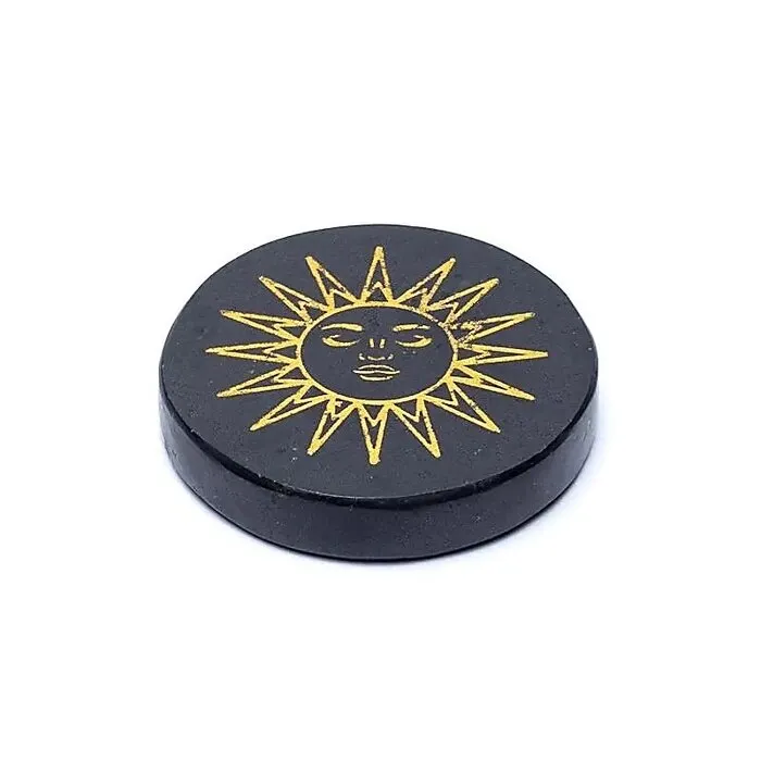 Gegraveerde mineraalschijf zwarte toermalijn zon