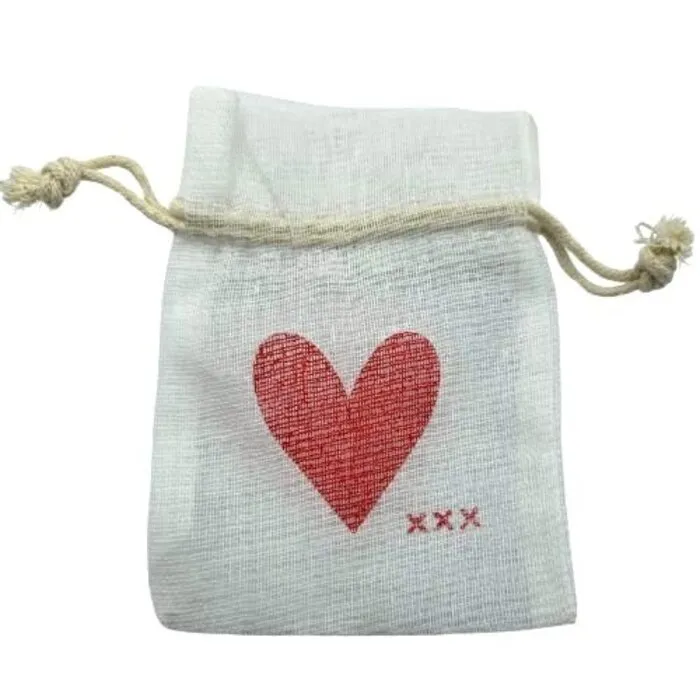 Cadeauzakje Stof – 12 cm x 9 cm – Liefs en Kusjes