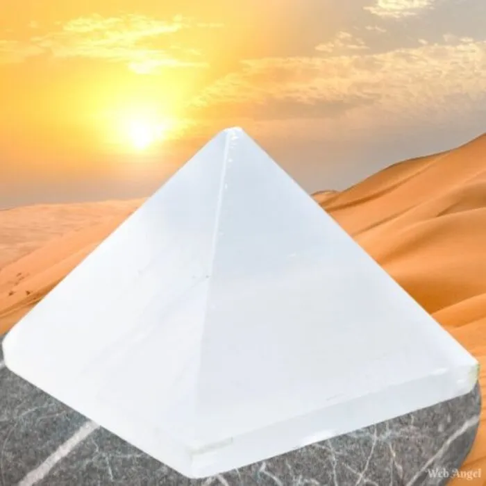 Seleniet piramide 10 cm
