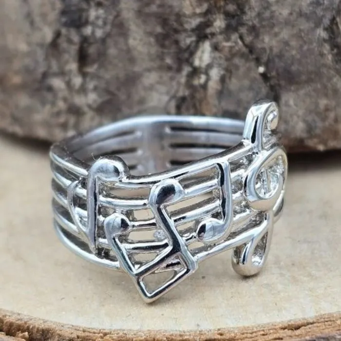 Ring zilver met G-Sleutel en Noten (US 6,5 / NL 53)