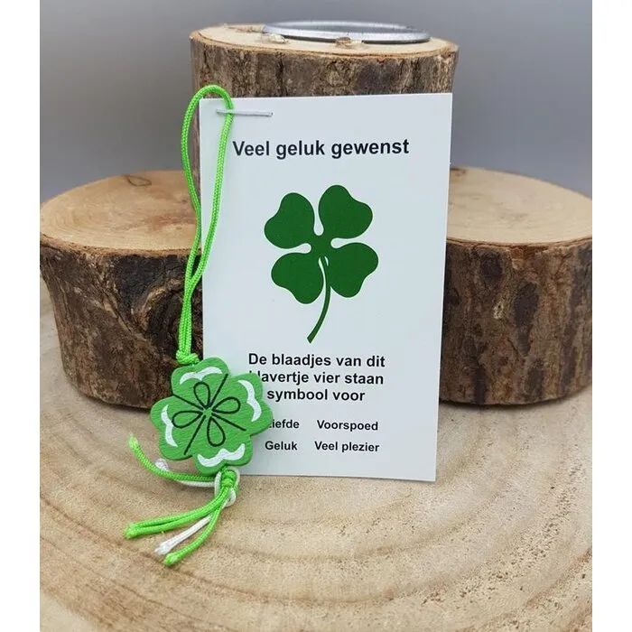 Klaver vier op kaartje