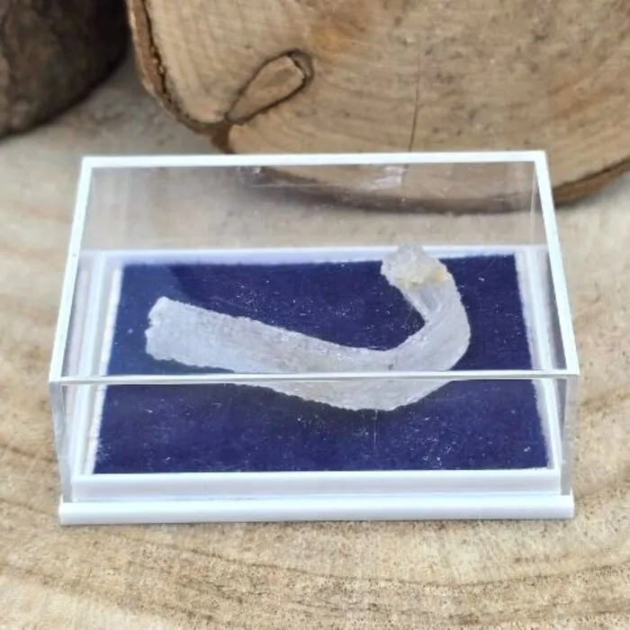 Gipsstaafje uit Anarak, Iran