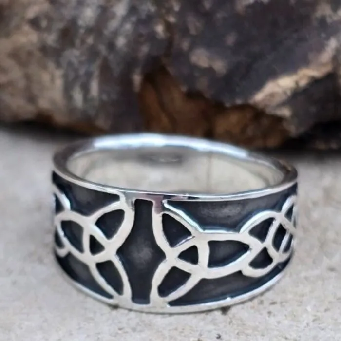 Sterling Zilveren Ring met Keltische Knoop 9,5