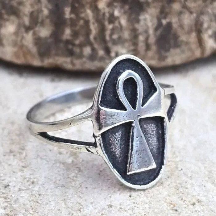 Ring met Zilveren Ankh – Maat 7,5