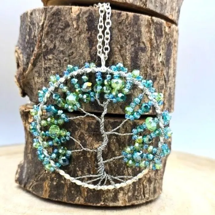 Grote levensboom hanger