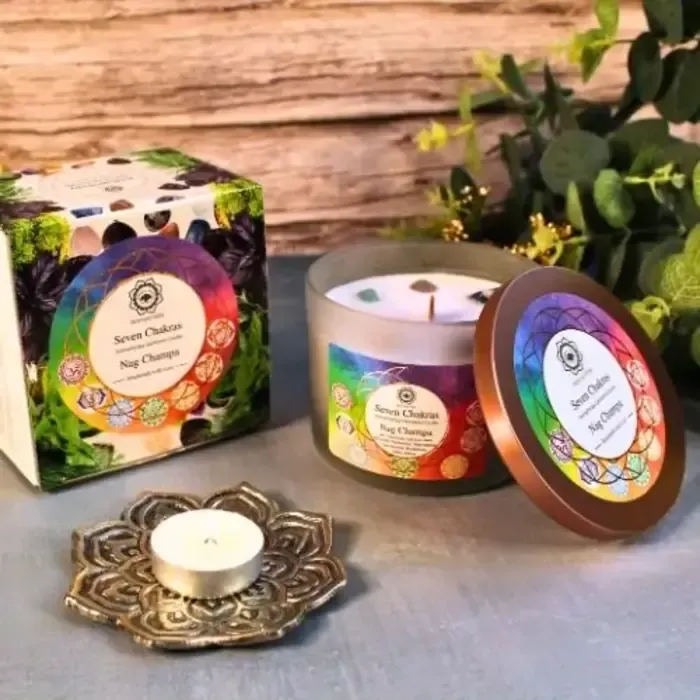 Edelsteenkaars Zeven Chakra's Nag Champa 256g