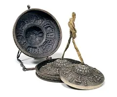 Tingsha set in luxe houder