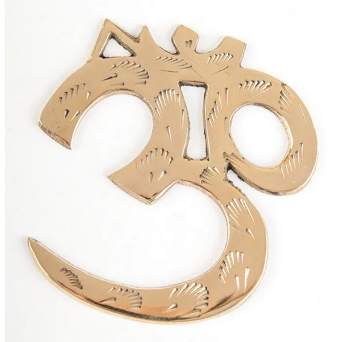 Om Wandsymbol Messing 8 cm