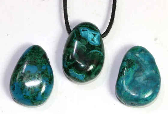 Chrysocolla Hanger met koord