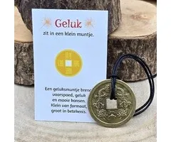 Geluksmunt aan koord met kaartje