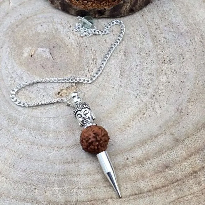 Pendel boeddha met rudraksha
