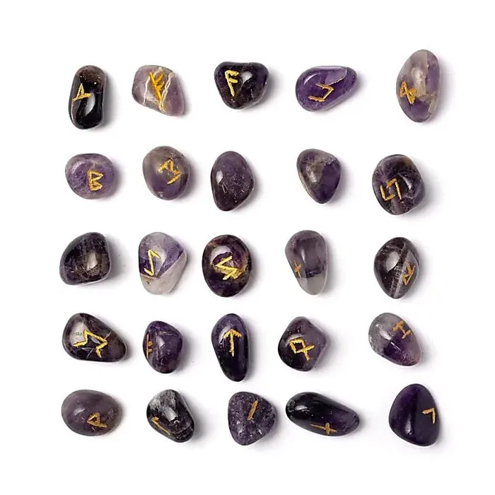 Runen orakelset Amethist in katoenen tasje