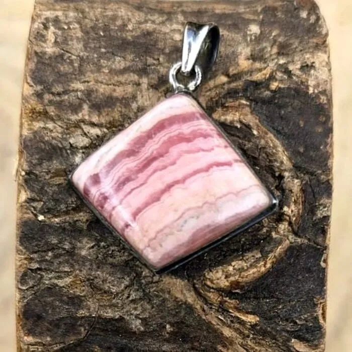 Rodochrosiet Hanger in 925 Sterling Zilver – Ruitvormige Edelsteen
