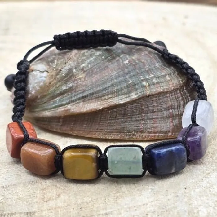 Chakra Armband Kubus Edelstenen met Zwart Aantrekkoord