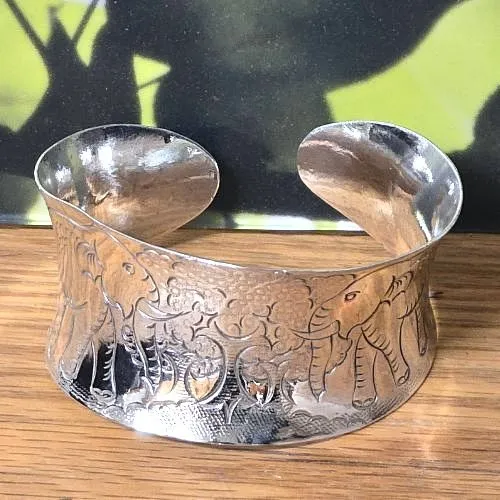 Brede Sterling Zilver Klemarmband met Olifanten