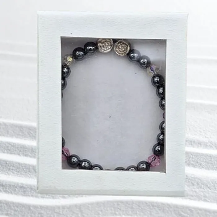 Hematiet Armband 6 mm met Roze & Paarse Facetkralen – Elastisch 19 cm