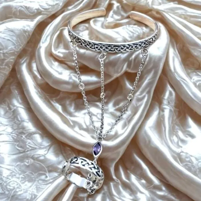 Keltische stijl slavenarmband met ring zilver