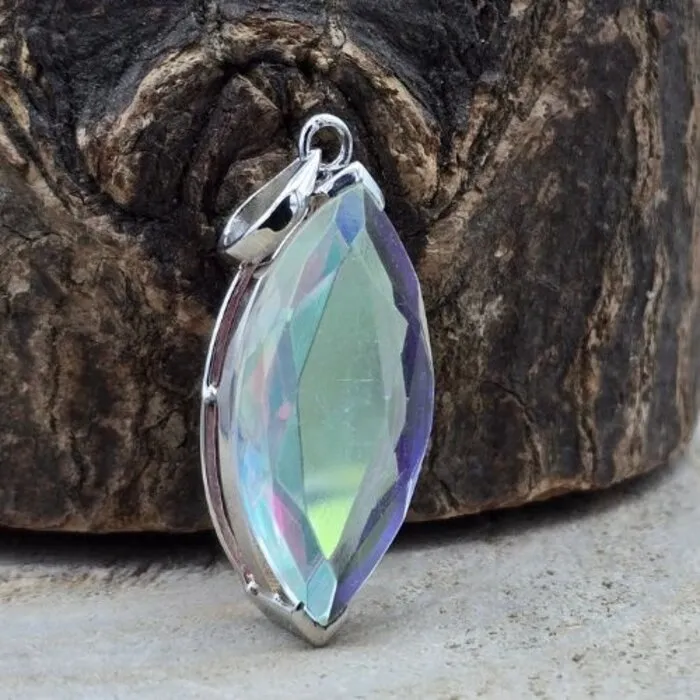 925 Sterling Zilveren Mystieke Topaas Hanger – Gefacetteerd & Iriserend