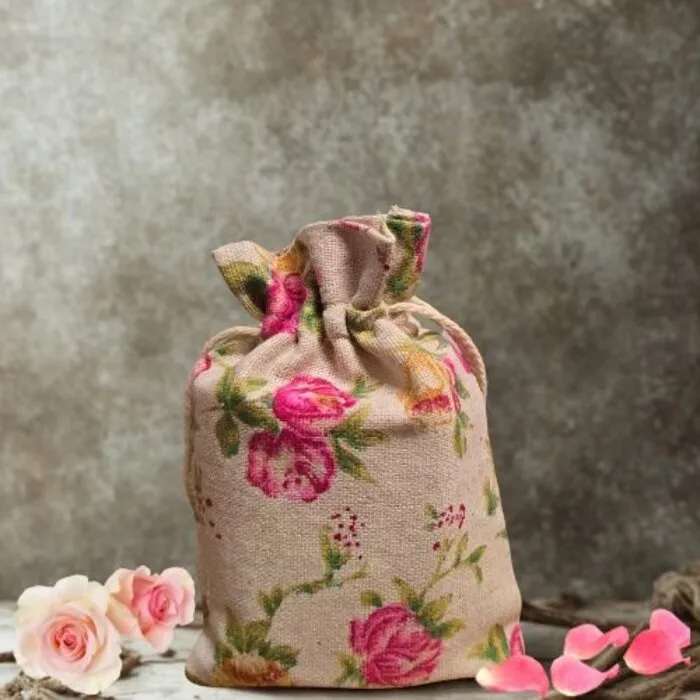 Cadeau Buideltje Rozen – Stoffen Zakje met Trekkoord – 14 cm