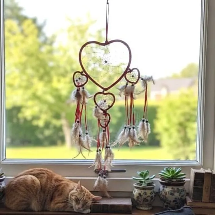 Dromenvanger hart 17 cm kleur rood - bescherming en rust in huis