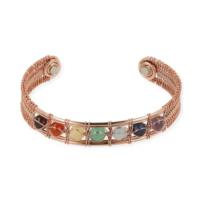 Magnetische koperen armband met chakrastenen