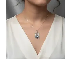 Zilveren Labradoriet Hanger met Vleugels – Sterling Silver