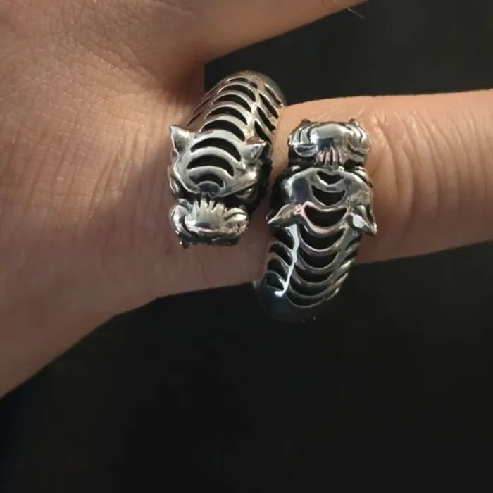 Ring zilver met een stoere tijger