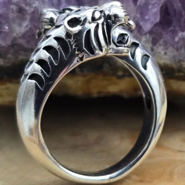 Ring zilver met een stoere tijger