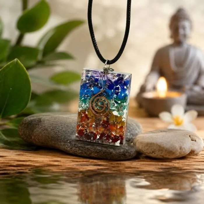 Orgone regenboog vierhoek hanger