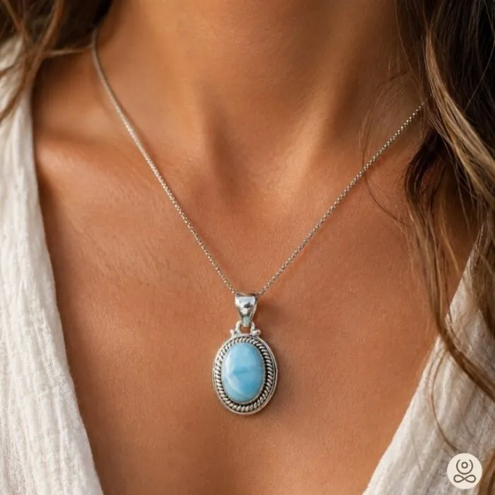 Zilver hanger Larimar