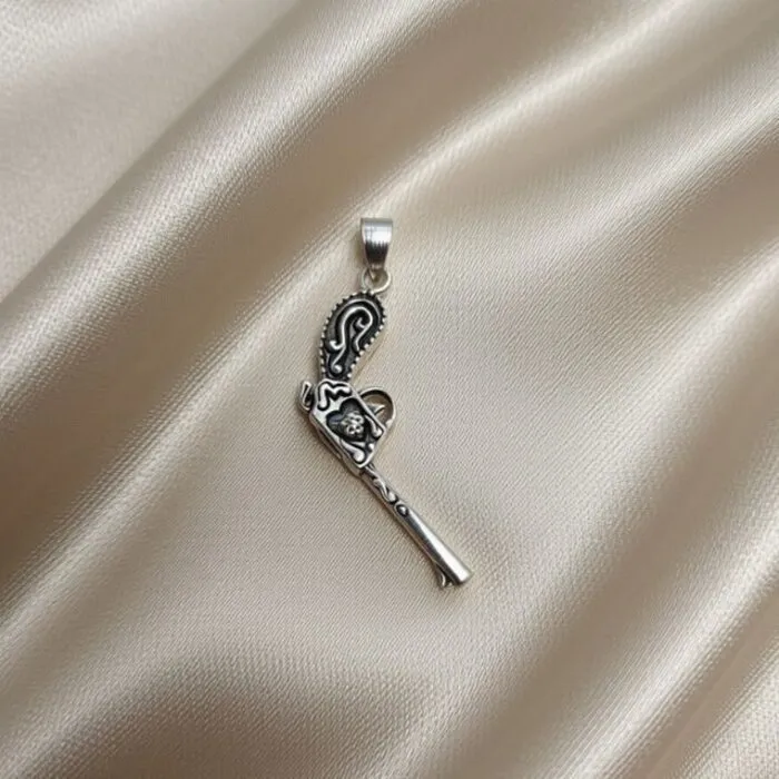 Zilveren hanger cowboy revolver