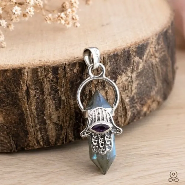 Hangerzilver dubbeleinder Labradoriet met hand Fatima