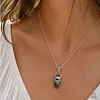 Hangerzilver dubbeleinder Labradoriet met hand Fatima