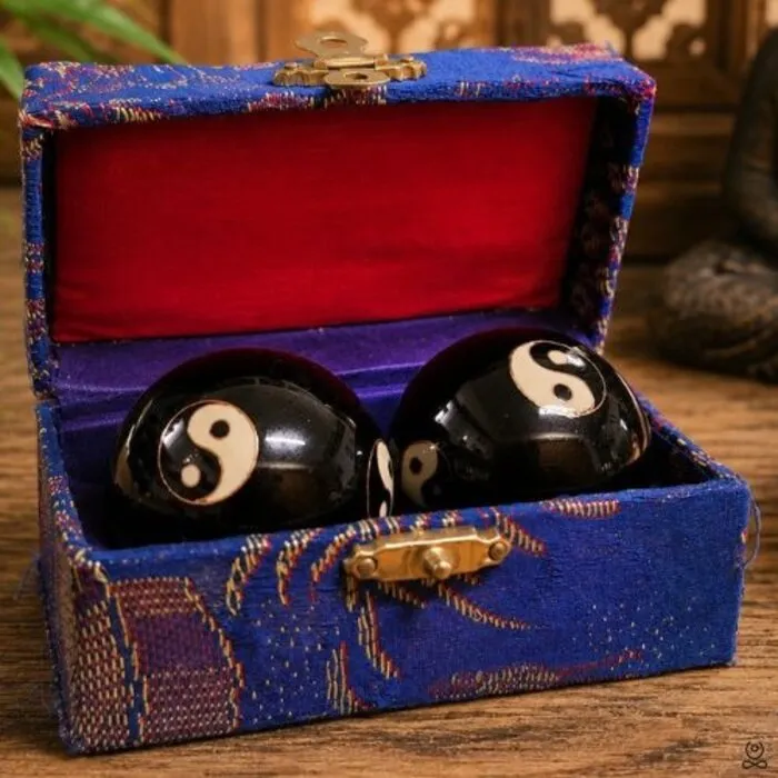 Yin Yang Meridiaankogels 48 mm met opbergdoosje