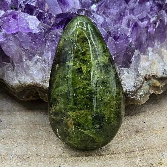 Unieke Lodoliet druppel edelsteen – Garden Quartz 35 mm