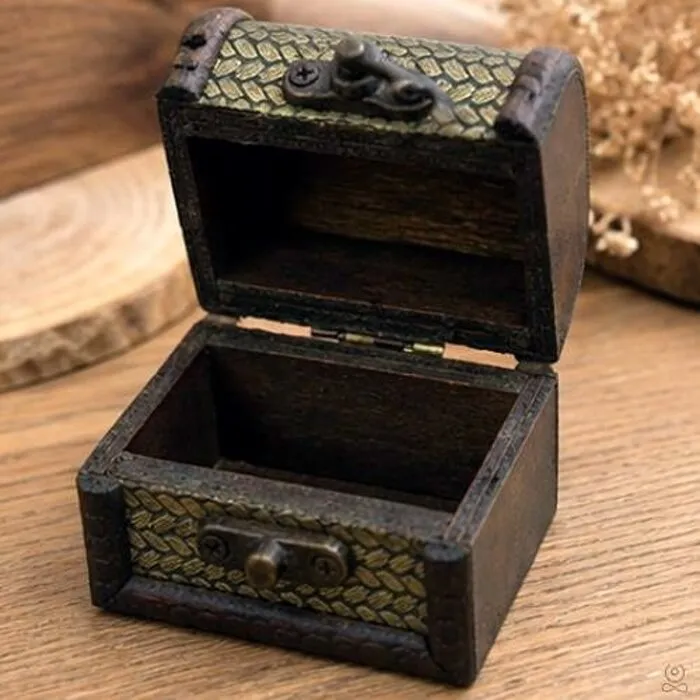 Mini Schatkistje Hout Vintage – Sieraden- en Edelsteenkistje 6,5 cm